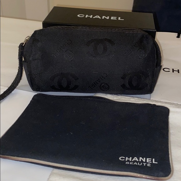 Chanel Empty Boxes, Cosmetic Bags, Dustbag &Ribbon - Picture 3 of 4